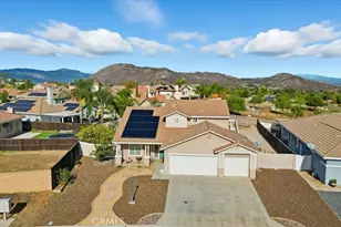 24884 Butterchurn, Wildomar, CA 92595 - Photo 4