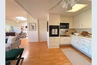 13500 Wentworth Lane #121J, Seal Beach, CA 90740 - Photo 14