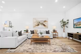 121 Yugen, Irvine, CA 92618 - Photo 6