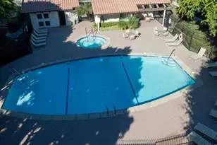 21372 Brookhurst, Huntington Beach, CA 92646 - Photo 20