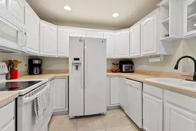 21372 Brookhurst #226, Huntington Beach, CA 92646 - Photo 6