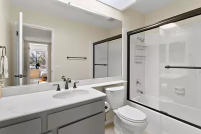 21372 Brookhurst #226, Huntington Beach, CA 92646 - Photo 18