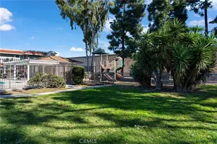 2443 Deodar St, Santa Ana, CA 92705 - Photo 24