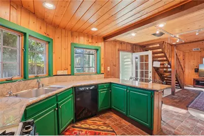 1652 Voorhees, Manhattan Beach, CA 90266 - Photo 4