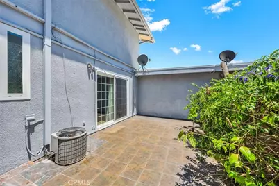 1125 E 1st Street, Tustin, CA 92780 - Photo 20