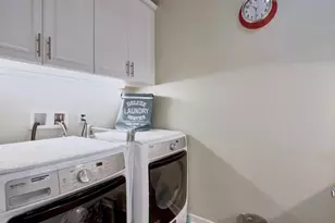 10947 Carrillo Ct, Cypress, CA 90720 - Photo 22