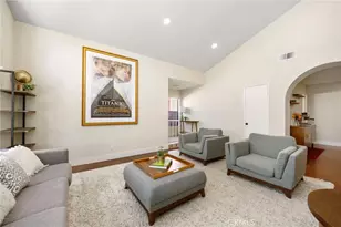 22561 Tula Dr, Saugus, CA 91350 - Photo 8