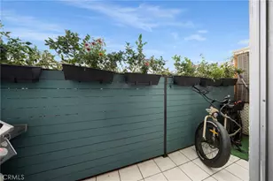 2452 Chelsea Pl, Santa Monica, CA 90404 - Photo 12