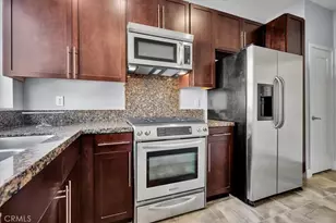 300 E 4th St, Long Beach, CA 90802 - Photo 34