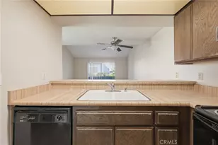 21341 Norwalk, Hawaiian Gardens, CA 90716 - Photo 8