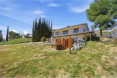 17454 Buckthorn, Hesperia, CA 92345 - Photo 2