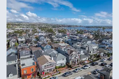 216 Amethyst, Newport Beach, CA 92662 - Photo 4