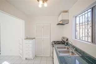 947 S Sunol Dr, Los Angeles, CA 90023 - Photo 12