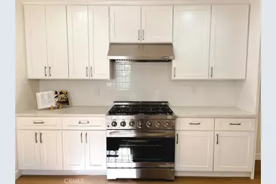 6515 Cimarron, Los Angeles, CA 90047 - Photo 12