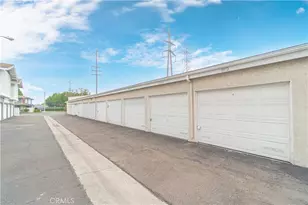 8072 Woodland Dr, Buena Park, CA 90620 - Photo 30