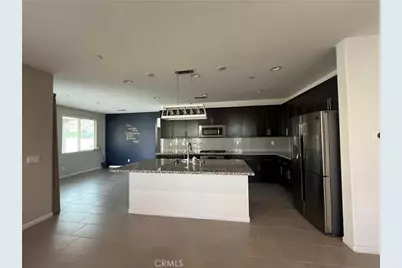 24464 Periwinkle, Lake Elsinore, CA 92532 - Photo 10