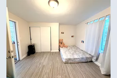 1183 Woodrail Dr, Vista, CA 92083 - Photo 6