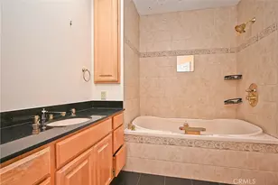 100 Gaven St, San Francisco, CA 94134 - Photo 24