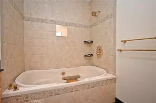 100 Gaven St, San Francisco, CA 94134 - Photo 24