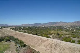 10218 Bradley, Pacoima, CA 91331 - Photo 16