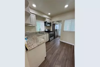 2033 W Burnett Street, Long Beach, CA 90810 - Photo 4