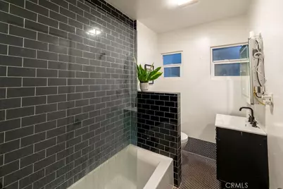1301 Seward, Los Angeles, CA 90028 - Photo 16