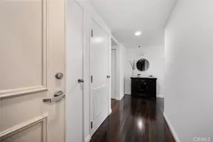 525 E Seaside Way, Long Beach, CA 90802 - Photo 22