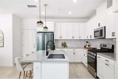 3956 Lavine Way #110, Corona, CA 92883 - Photo 4