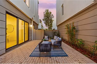 16376 Veterans, Tustin, CA 92782 - Photo 40