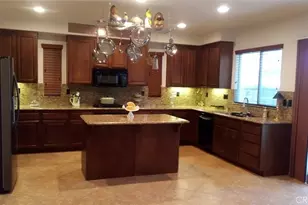 31464 Daybreak Ct, Menifee, CA 92584 - Photo 10