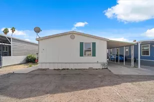 110 Marina Dr, Needles, CA 92363 - Photo 2