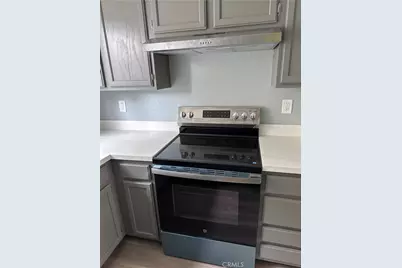 10401 Shaw, Oakland, CA 94605 - Photo 8