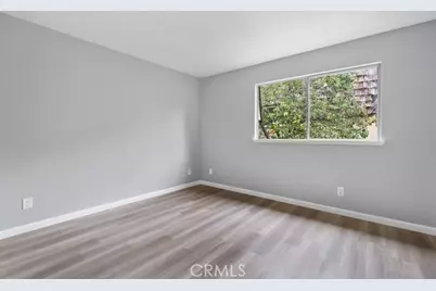 10401 Shaw, Oakland, CA 94605 - Photo 14