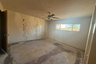 9327 Faywood, Bellflower, CA 90706 - Photo 12