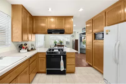 12526 Chadwell Street, Lakewood, CA 90715 - Photo 20