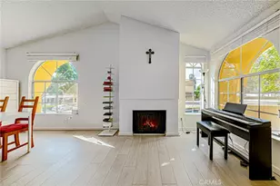 55 Alicante Aisle, Irvine, CA 92614 - Photo 6