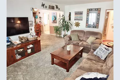 7050 Schroll, Lakewood, CA 90713 - Photo 4