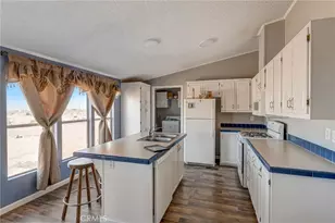 19032 Bonanza Trail, Helendale, CA 92342 - Photo 12