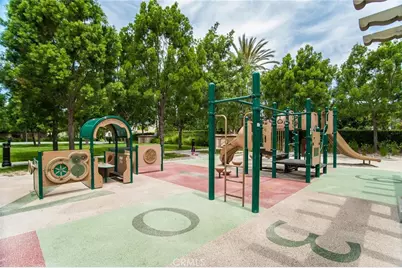 8 Versailles, Irvine, CA 92602 - Photo 30