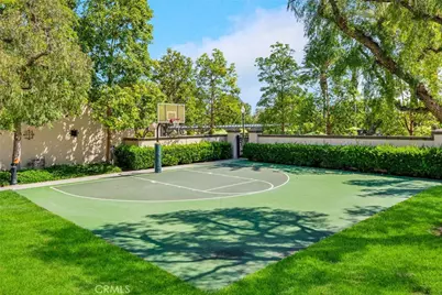 8 Versailles, Irvine, CA 92602 - Photo 34