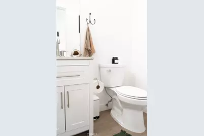 1401 Olive, Huntington Beach, CA 92648 - Photo 10