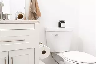 1401 Olive, Huntington Beach, CA 92648 - Photo 10