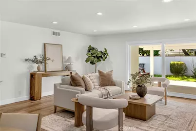 4672 Ironwood, Seal Beach, CA 90740 - Photo 2