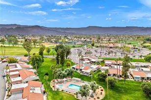 40963 Interlachen Ln, Palm Desert, CA 92211 - Photo 4