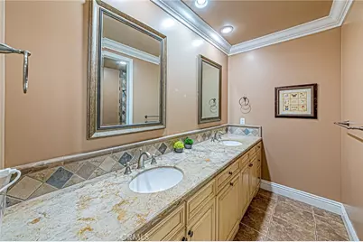 1241 W Valencia Mesa, Fullerton, CA 92833 - Photo 48