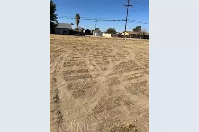 13580 El Cariso, Victorville, CA 92392 - Photo 4