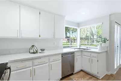 11271 Lowell Court, Cypress, CA 90630 - Photo 14