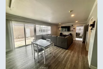 2910 Bradford Place, Santa Ana, CA 92707 - Photo 10