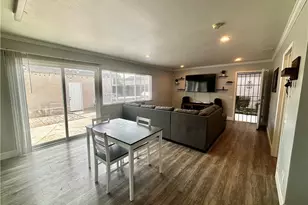 2910 Bradford Pl, Santa Ana, CA 92707 - Photo 10