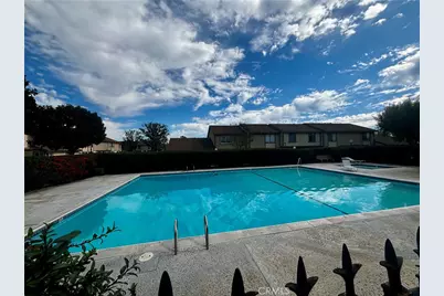 2910 Bradford Place, Santa Ana, CA 92707 - Photo 20